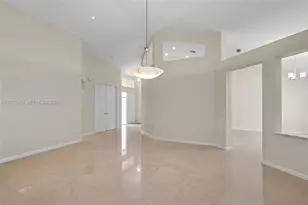 1090 SW 156th Ave, Pembroke Pines, FL 33027 - Photo 13