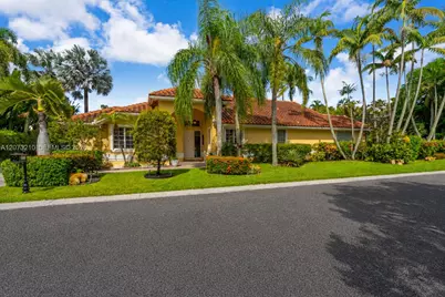 1090 SW 156th Ave, Pembroke Pines, FL 33027 - Photo 1