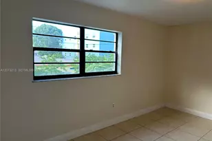 1925 Madison St, Hollywood, FL 33020 - Photo 9