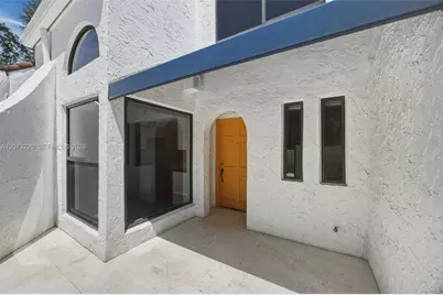 3233 Mary St #4, Coconut Grove, FL 33133 - Photo 3