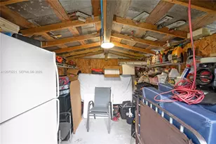 1191 NW 49th St, Miami, FL 33127 - Photo 21