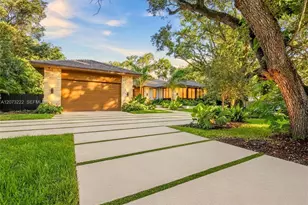 7840 SW 98th St, Miami, FL 33156 - Photo 9