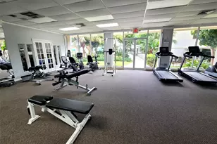 300 Bayview Dr, Sunny Isles Beach, FL 33160 - Photo 33