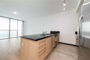 79 SW 12th St, Miami, FL 33130 - Photo 5