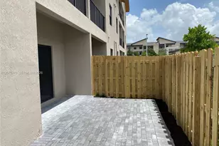 7915 NW 104th Ave, Doral, FL 33178 - Photo 29