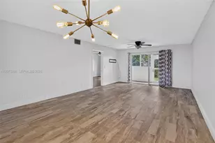 900 SW 125th Way, Pembroke Pines, FL 33027 - Photo 13