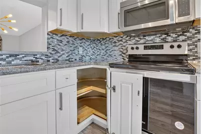900 SW 125th Way #105R, Pembroke Pines, FL 33027 - Photo 5