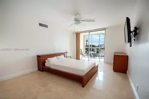 2000 Atlantic Shores Blvd, Hallandale Beach, FL 33009 - Photo 5