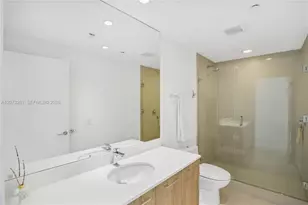 501 NE 31st St, Miami, FL 33137 - Photo 17