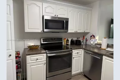 10225 SW 89th St, Miami, FL 33176 - Photo 9