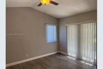 1542 Presidio Dr #1542, Weston, FL 33327 - Photo 9