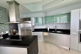 18201 Collins Ave, Sunny Isles Beach, FL 33160 - Photo 5