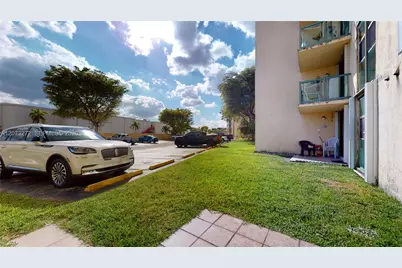 2055 SW 122nd Ave #108, Miami, FL 33175 - Photo 27