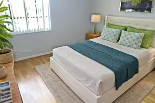 12218 S W 8th Ct, Pembroke Pines, FL 33025 - Photo 13