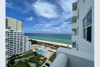 5001 Collins Av #15D, Miami Beach, FL 33140 - Photo 3