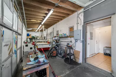 6772 W Flagler St, Miami, FL 33144 - Photo 25