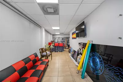 6772 W Flagler St, Miami, FL 33144 - Photo 9