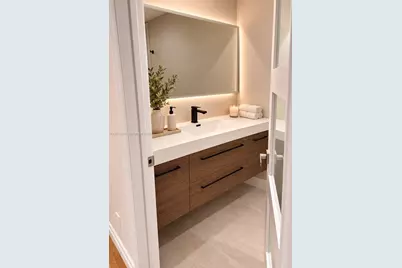 3225 NE 207th Ter, Aventura, FL 33180 - Photo 9
