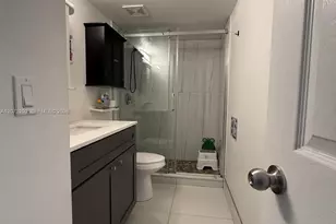 1925 SW 81st Terrace, Davie, FL 33324 - Photo 11
