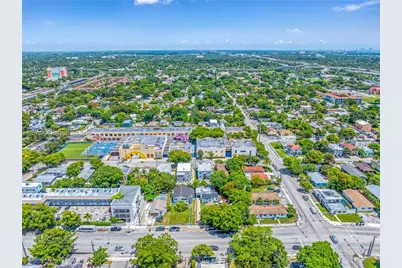 1027 NW 29th St, Miami, FL 33127 - Photo 19