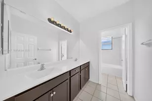 9371 W 35th Ave, Hialeah, FL 33018 - Photo 15