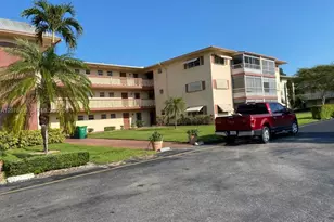 1001 Hillcrest Ct, Hollywood, FL 33021 - Photo 3
