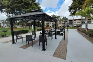1001 Hillcrest Ct, Hollywood, FL 33021 - Photo 57
