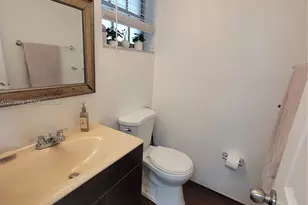 1001 Hillcrest Ct, Hollywood, FL 33021 - Photo 25