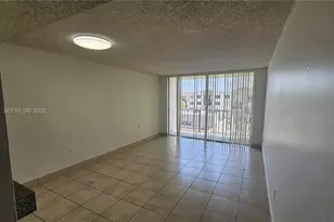 8000 SW 149th Ave, Miami, FL 33193 - Photo 5