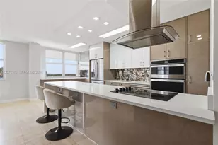 250 174th St, Sunny Isles Beach, FL 33160 - Photo 5