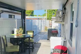4400 SW 112th Pl, Miami, FL 33165 - Photo 11