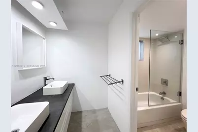 1666 West Ave #307, Miami Beach, FL 33139 - Photo 9