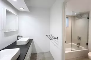 1666 West Ave, Miami Beach, FL 33139 - Photo 9