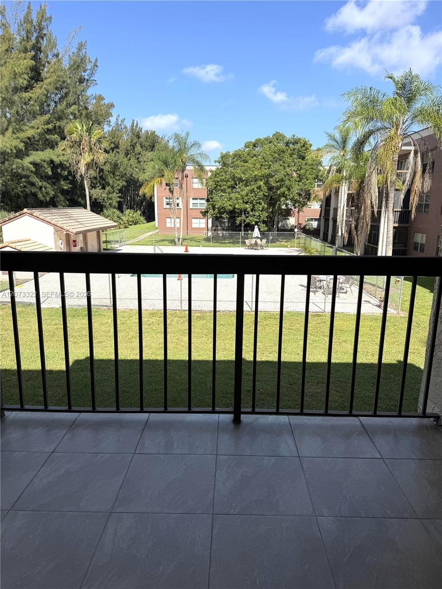 7020 Nova Dr #209D - 7020 Nova Dr #209D, Davie, FL 33317 Luxury Property | Jose Angel Pina