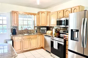 8522 SW 148th Terrace, Palmetto Bay, FL 33158 - Photo 11