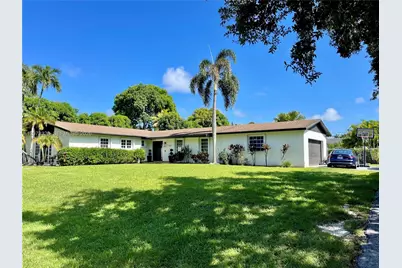 8522 SW 148th Ter, Palmetto Bay, FL 33158 - Photo 1