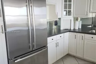 11930 N Bayshore Dr, North Miami, FL 33181 - Photo 9
