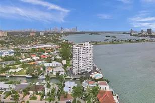 11930 N Bayshore Dr, North Miami, FL 33181 - Photo 45