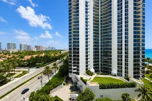 19201 Collins Ave, Sunny Isles Beach, FL 33160 - Photo 25