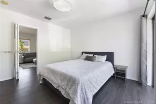 345 Michigan Ave, Miami Beach, FL 33139 - Photo 5