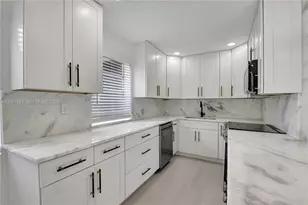 708 Normandy O, Delray Beach, FL 33484 - Photo 5