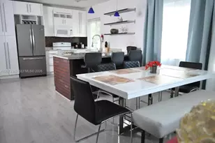 811 SW 11th St, Miami, FL 33129 - Photo 3