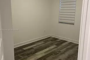 10445 NW 81st Terrace, Doral, FL 33178 - Photo 9