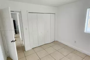 2770 W 61st Pl, Hialeah, FL 33016 - Photo 15
