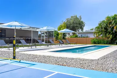 535 N Biscayne River Dr, Miami, FL 33169 - Photo 43