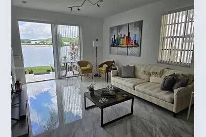 4135 Crystal Lake Dr, Deerfield Beach, FL 33064 - Photo 3