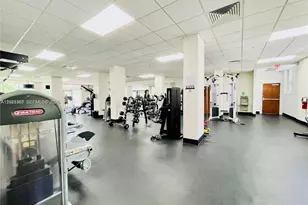 3001 S Ocean Dr, Hollywood, FL 33019 - Photo 21