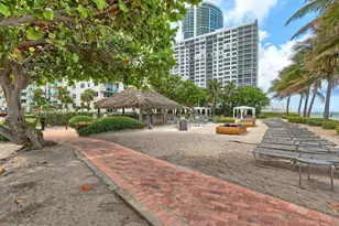 3001 S Ocean Dr, Hollywood, FL 33019 - Photo 17