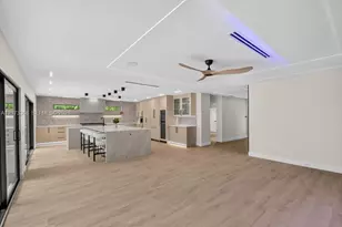 2802 SW 5th St, Boynton Beach, FL 33435 - Photo 13