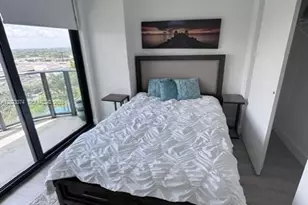 121 NE 34th St, Miami, FL 33137 - Photo 13